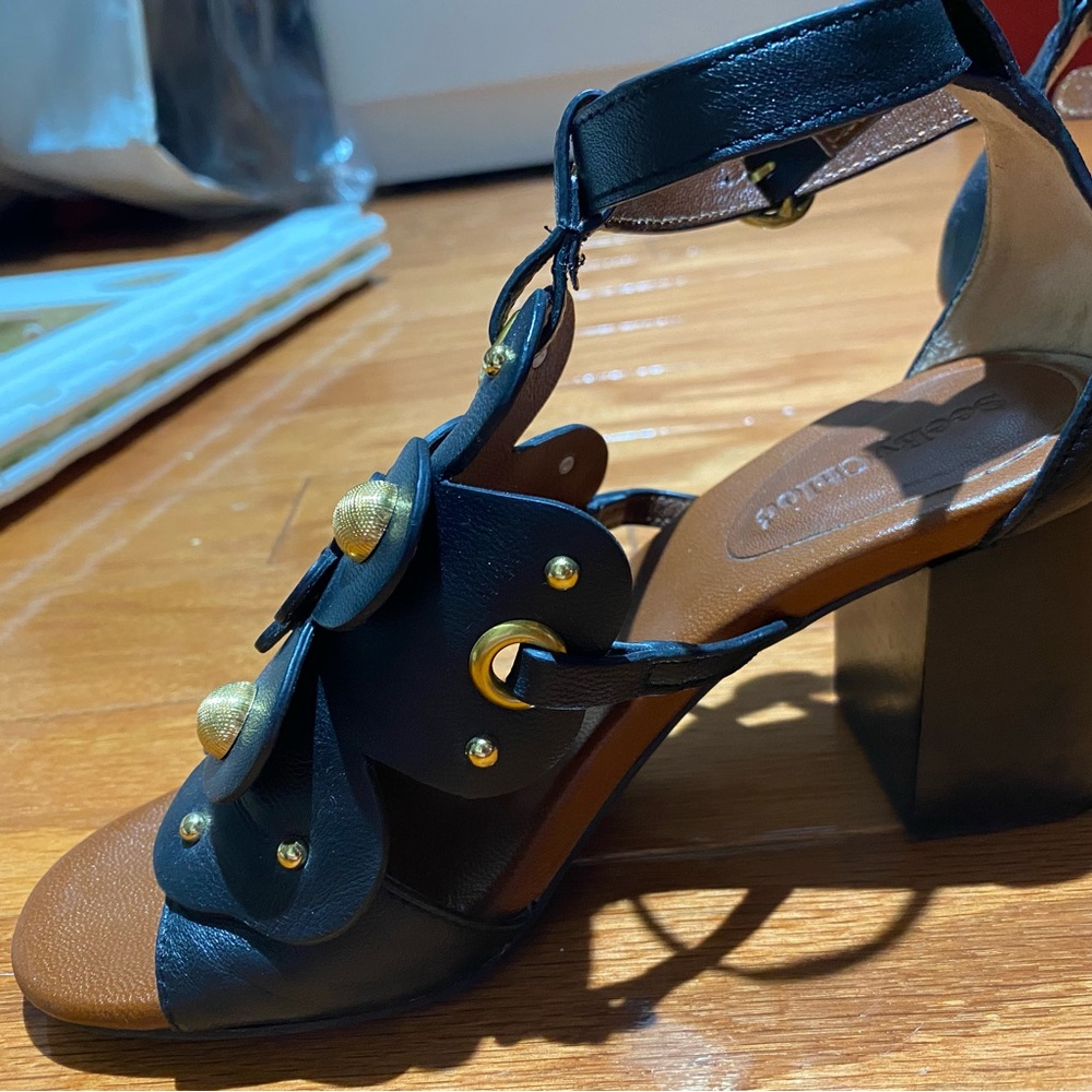 See By Chloe Women's Haya Floral Stud Block-Heel Sandals - Picture 4 of 16